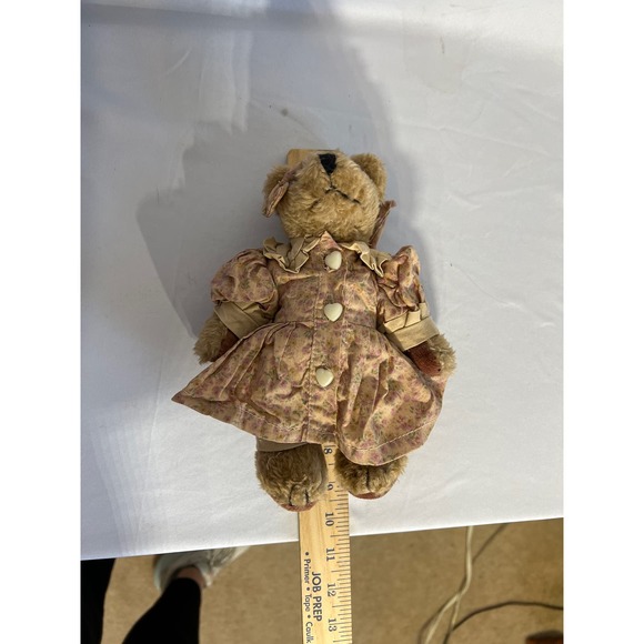 Boyds Bears Brown Bear Collection 1990-1995 8" Dress Heart Plush Poseable - Picture 7 of 7